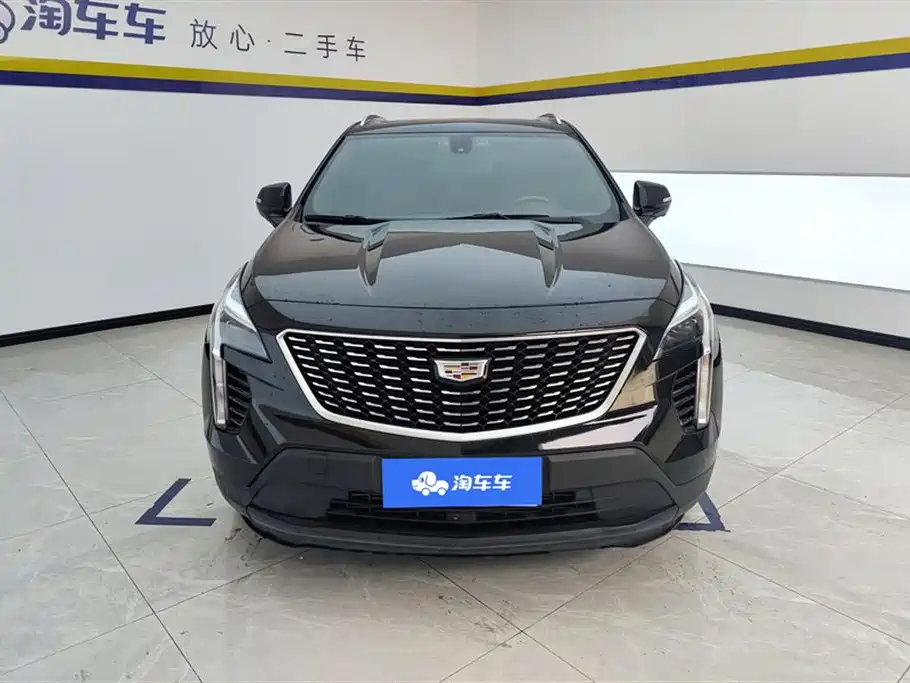Cadillac XT4 2021 — фото 2