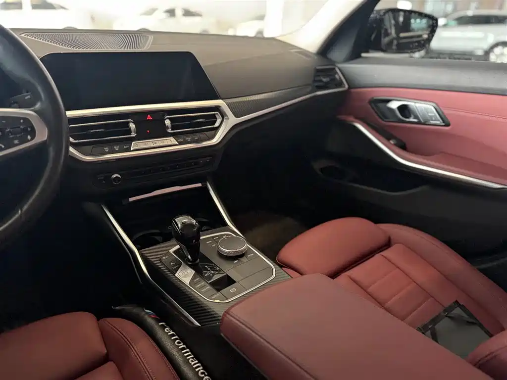 BMW 3 Series 2021 — фото 15