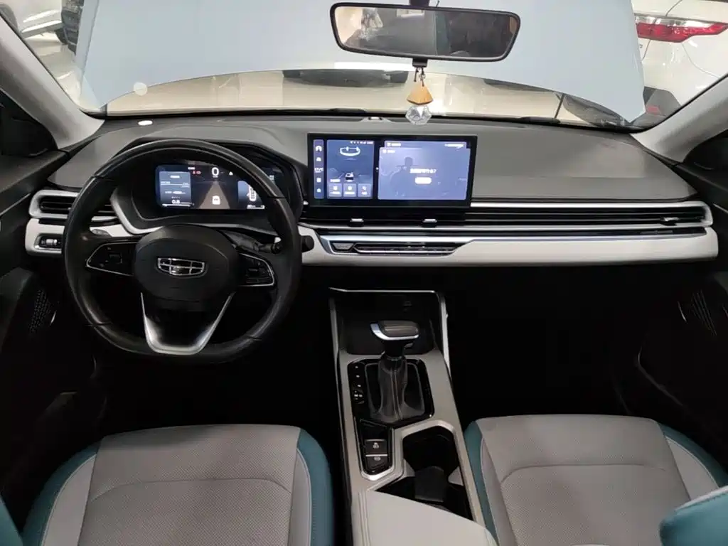 Geely Emgrand 2023 — фото 10