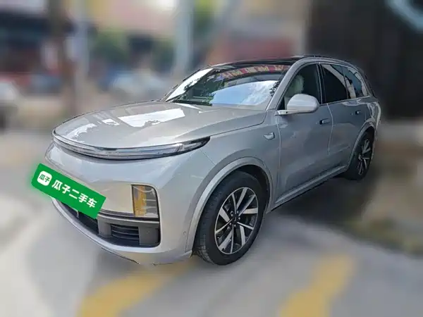 Li Auto L8 2023