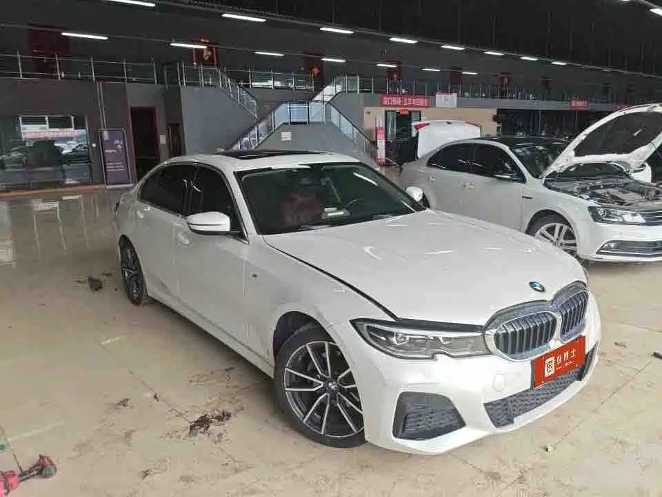 BMW 3 Series 2021