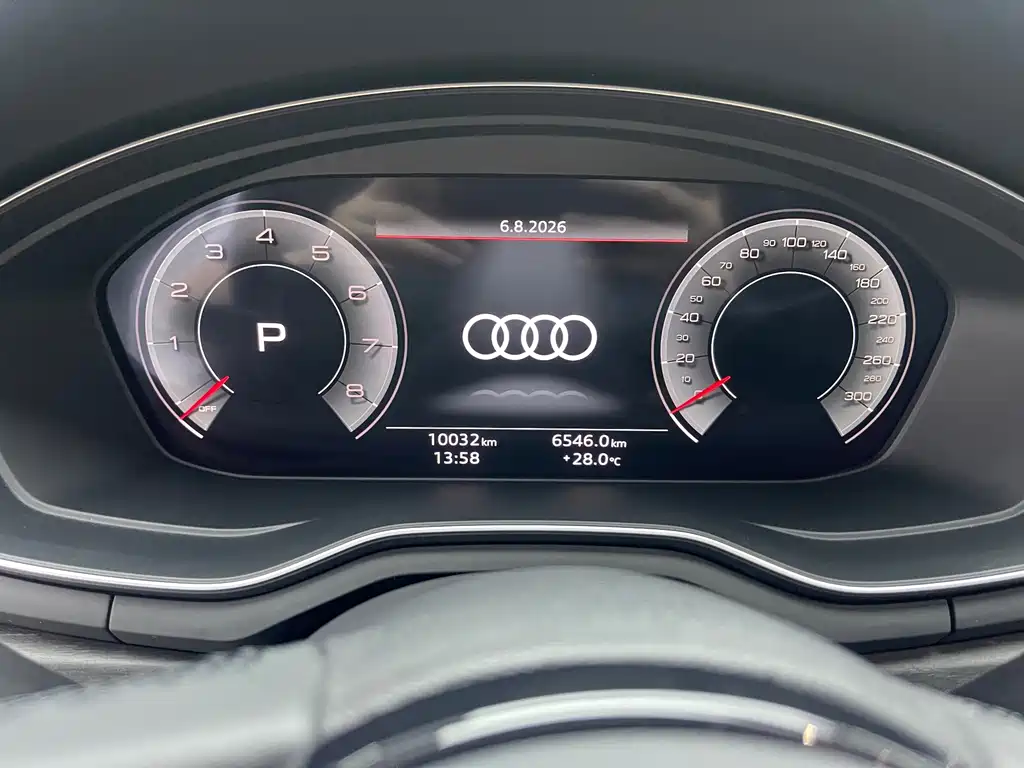 Audi A4L 2023 — фото 11