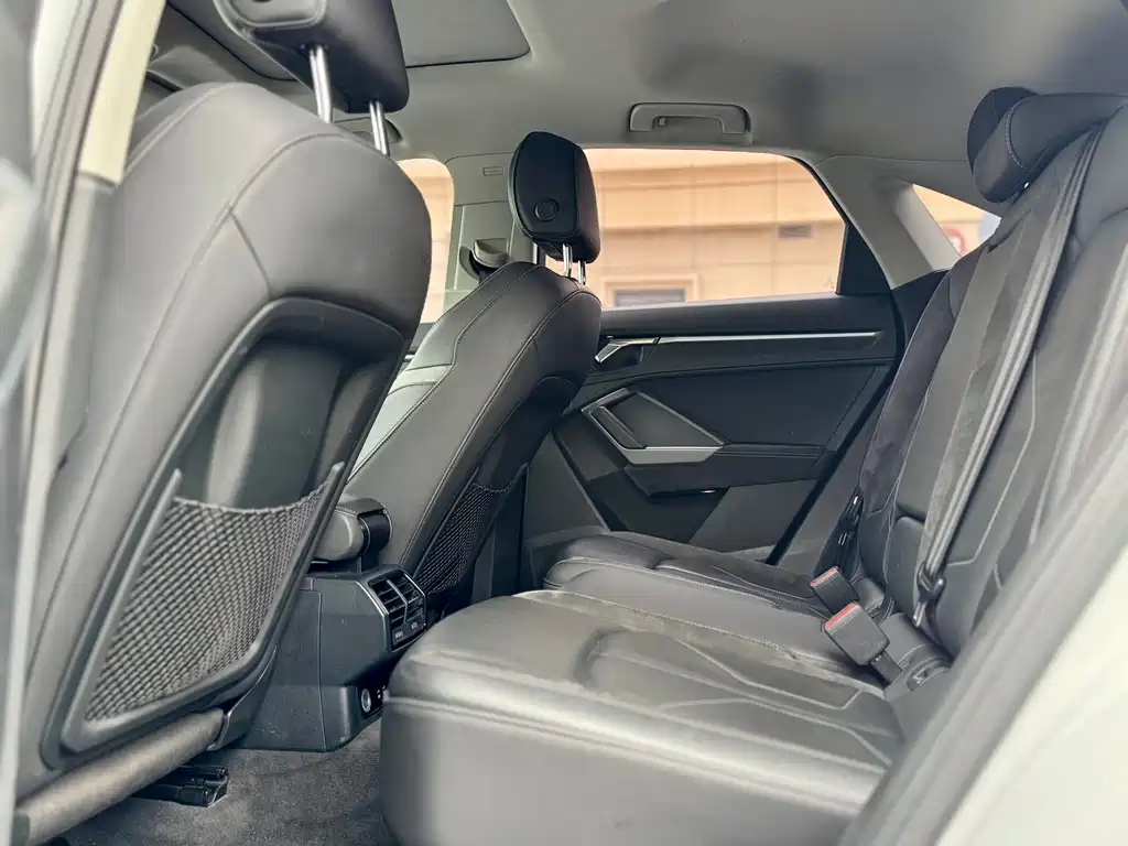 Audi Q3 2021