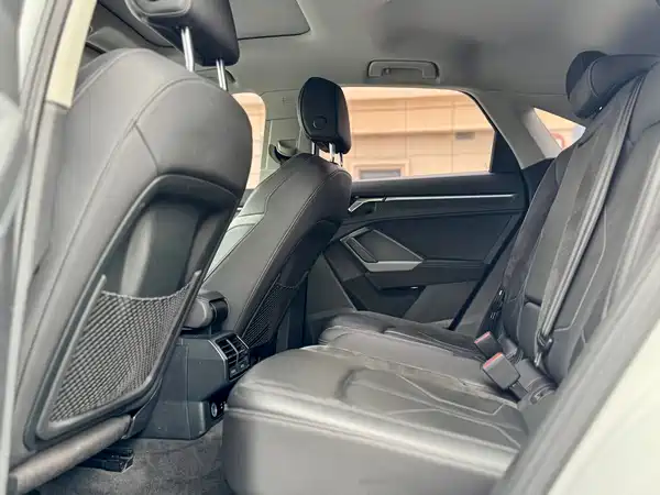 Audi Q3 2021