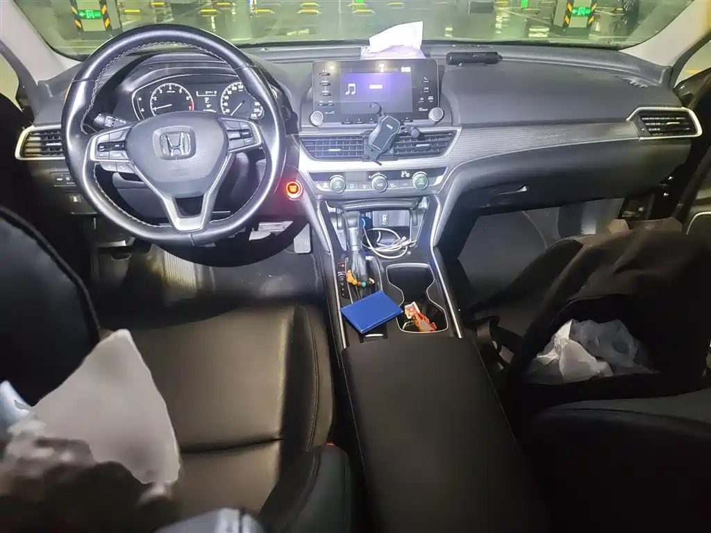 Honda Accord 2020 — фото 13