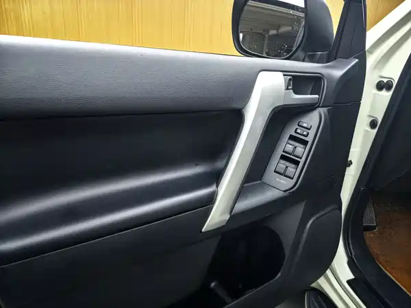 Toyota Prado 2020