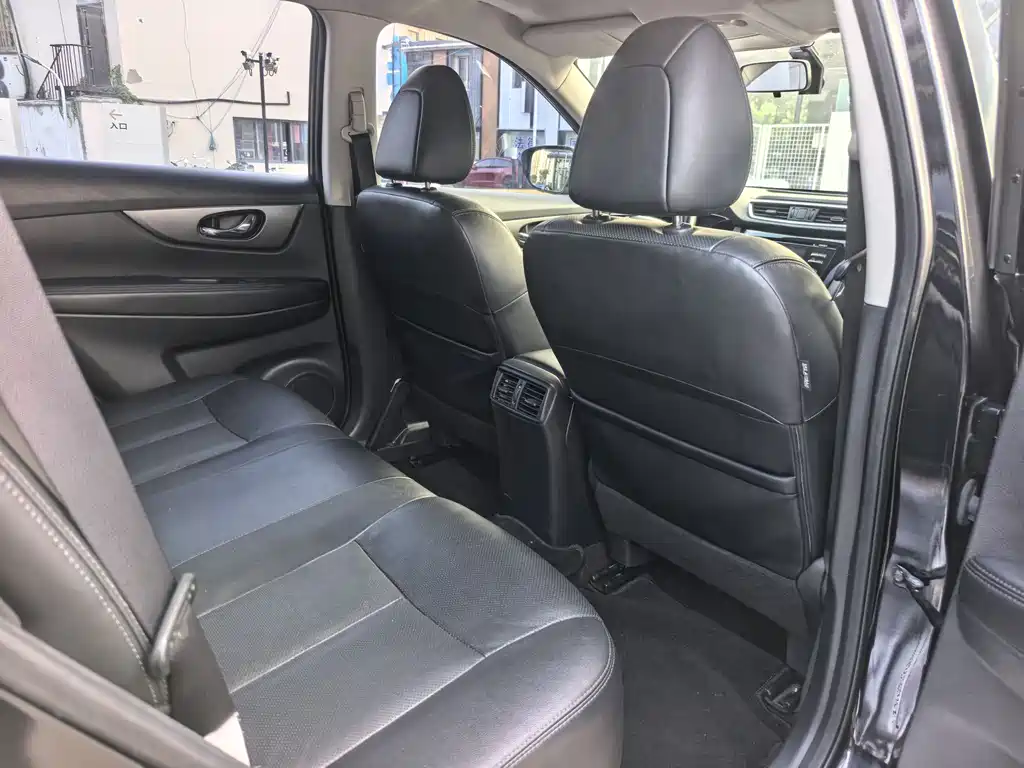 Nissan X-Trail 2016