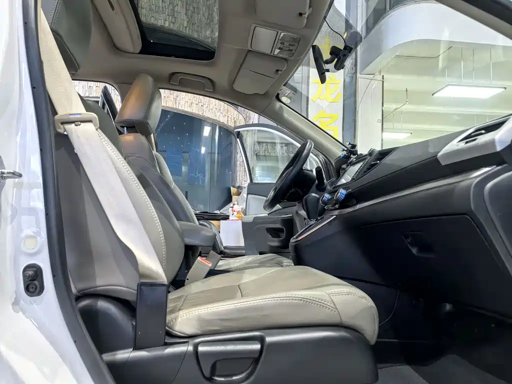 Honda CR-V 2016 — фото 12