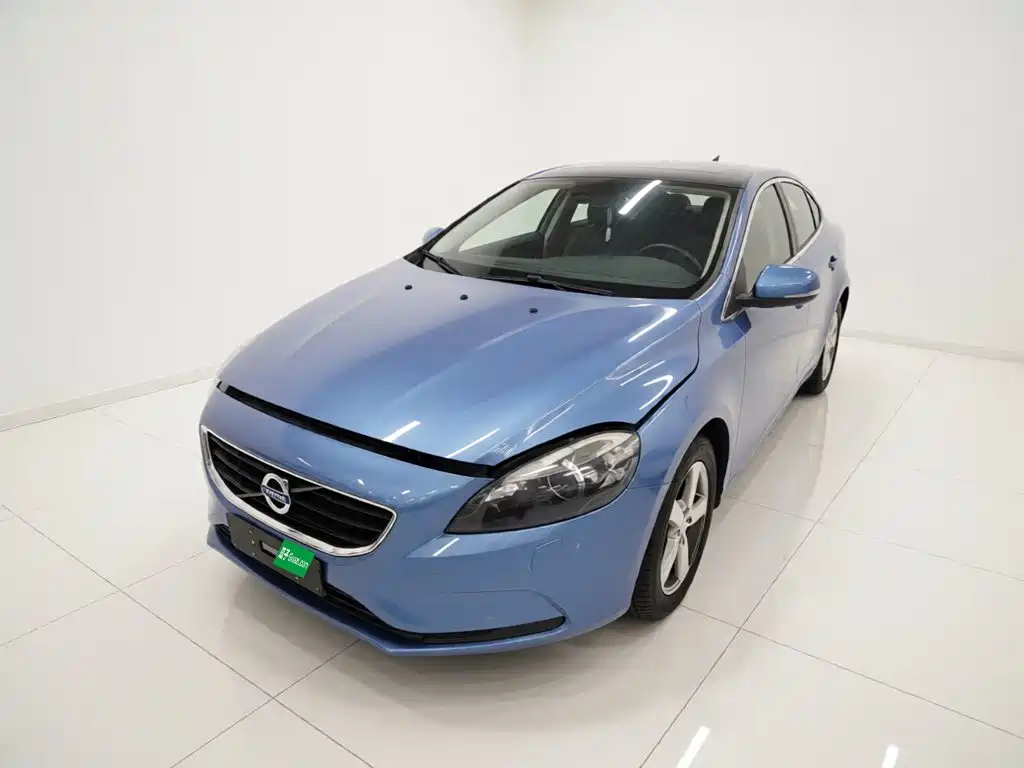 Volvo V40 2016