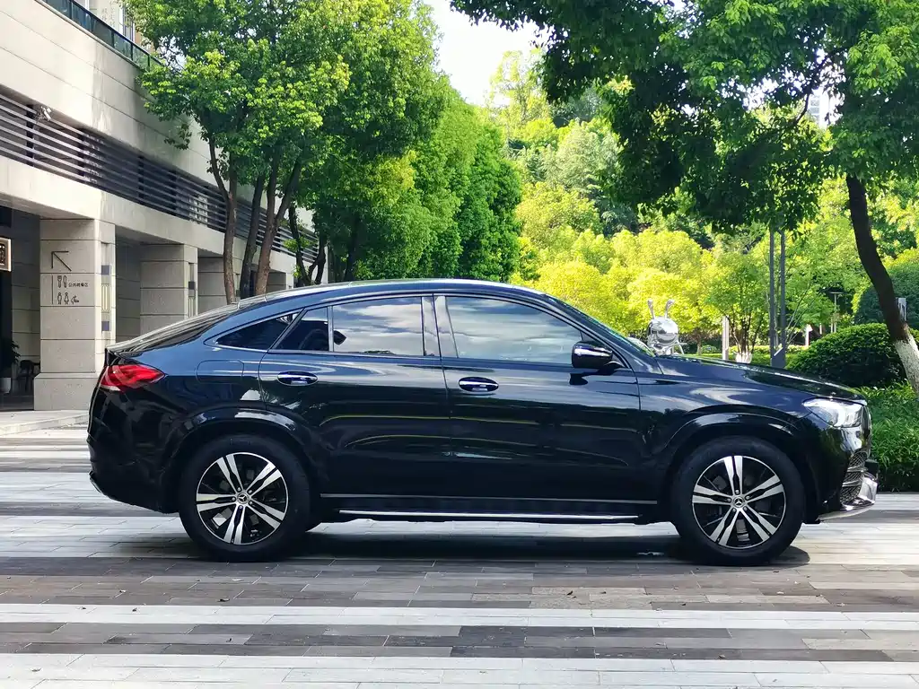 Mercedes-Benz GLE Coupe New Energy 2021 — фото 5
