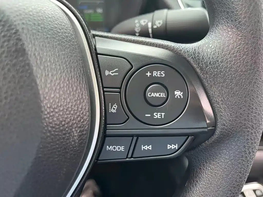Toyota Corolla 2021 — фото 11