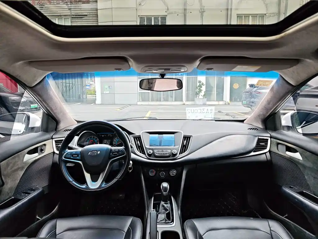 Chevrolet Cavalier 2019 — фото 19