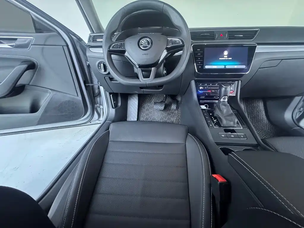 Skoda Speedy 2023 — фото 14