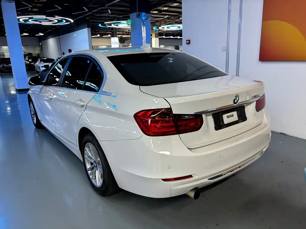BMW 3 Series 2015 — фото 8