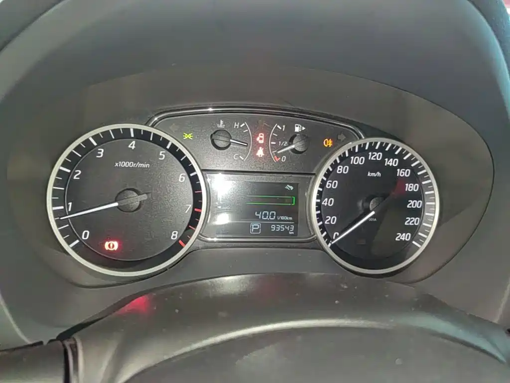 Nissan Sylphy 2018 — фото 12