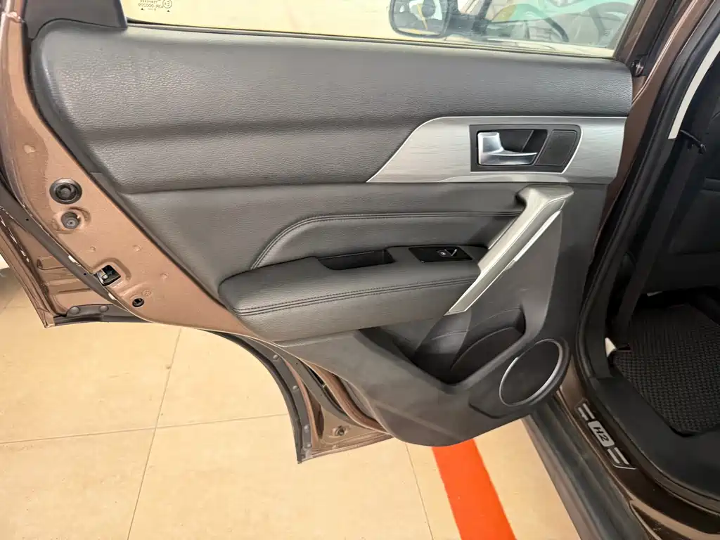Haval H2 2016 — фото 10