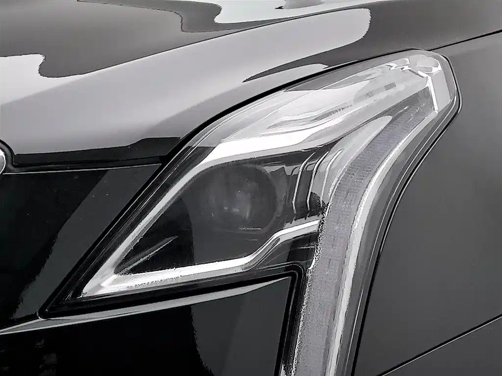 Cadillac XT5 2020 — фото 7