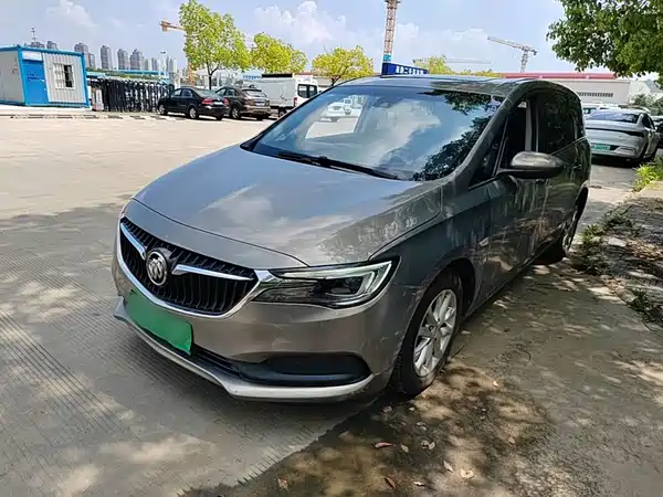 Buick GL6 2017