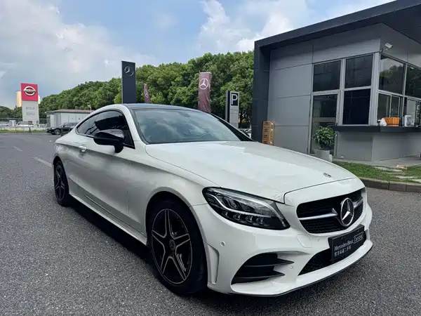 Mercedes-Benz C-Class 2023