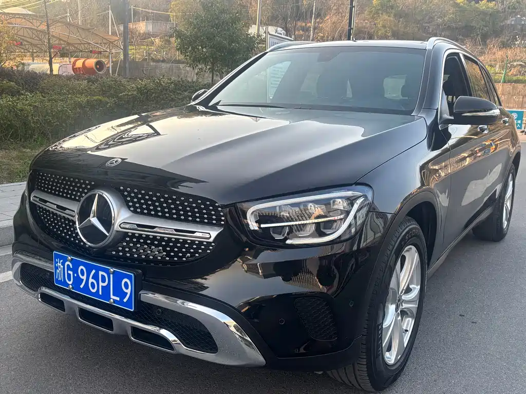Mercedes-Benz GLC 2020 — фото 1