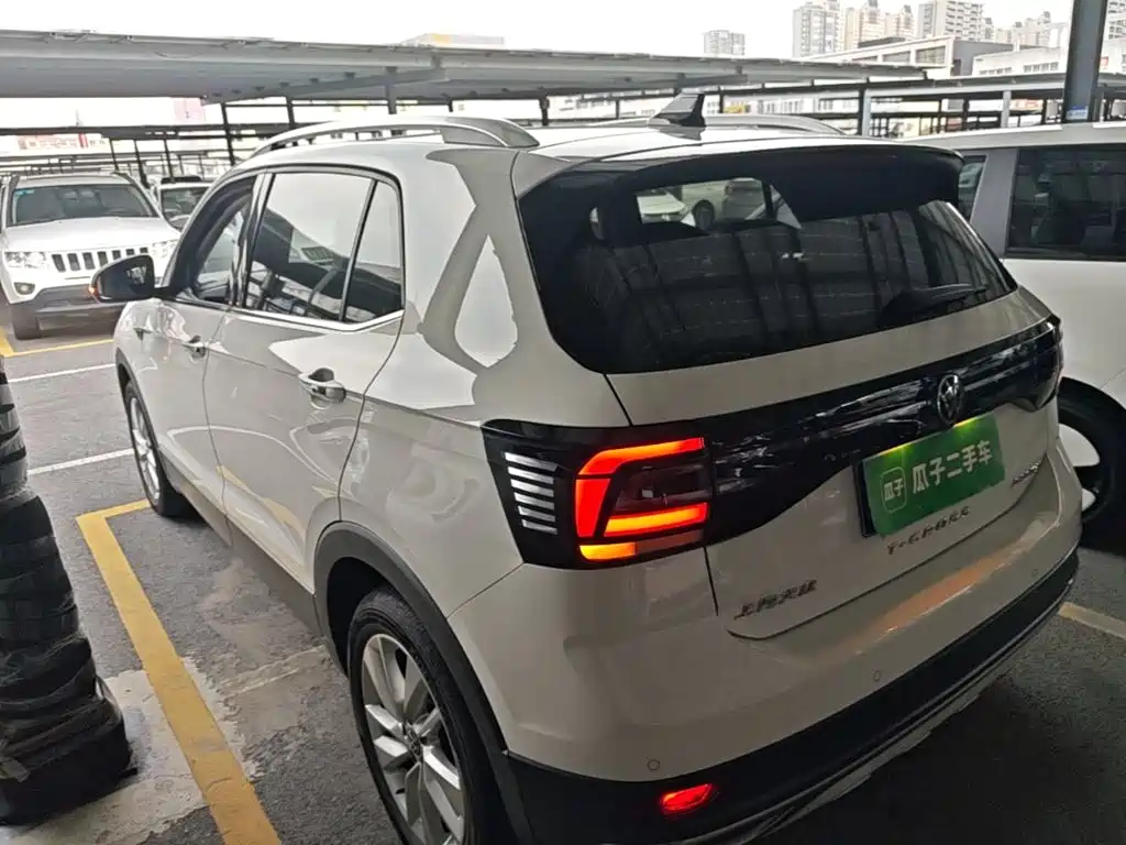 Volkswagen T-Cross 2021