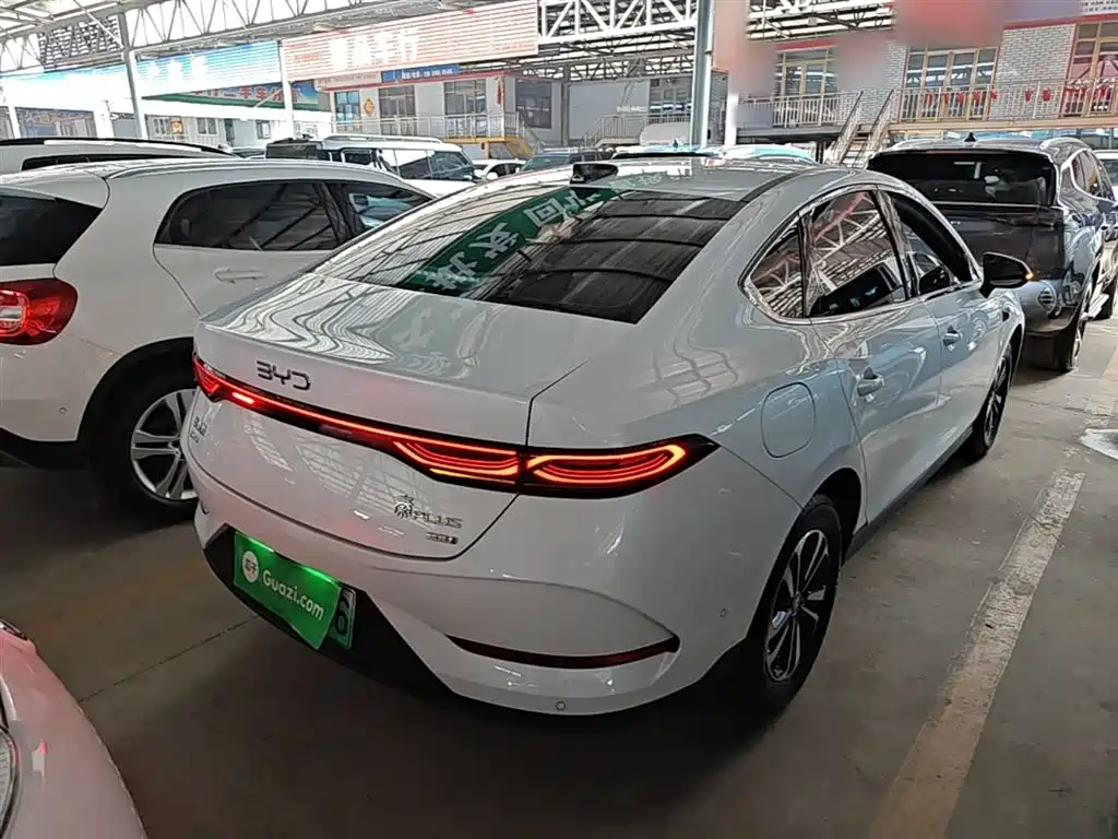 BYD Qin PLUS 2025 — фото 7