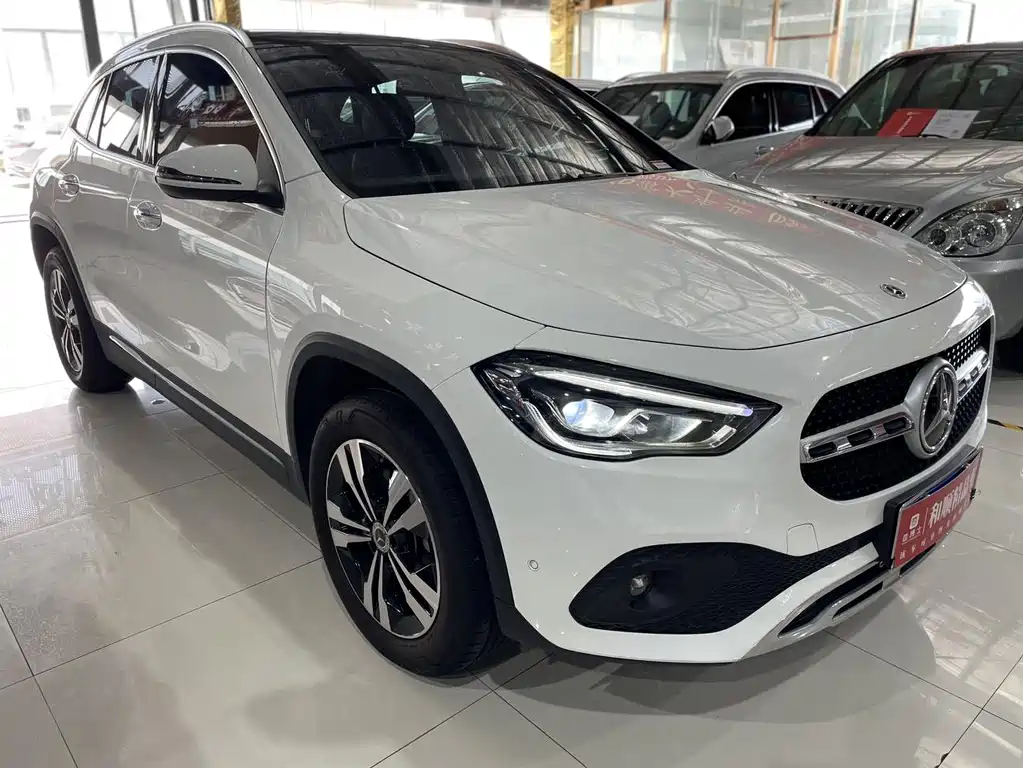 Mercedes-Benz GLA 2021 — фото 11