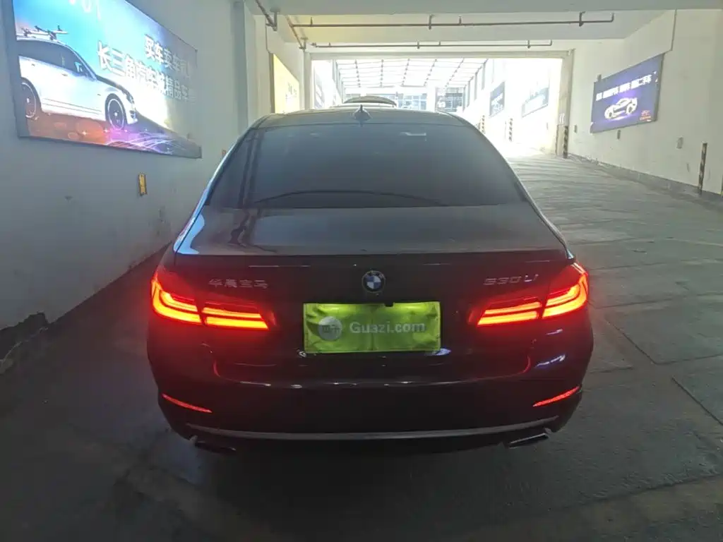 BMW 5 Series 2019