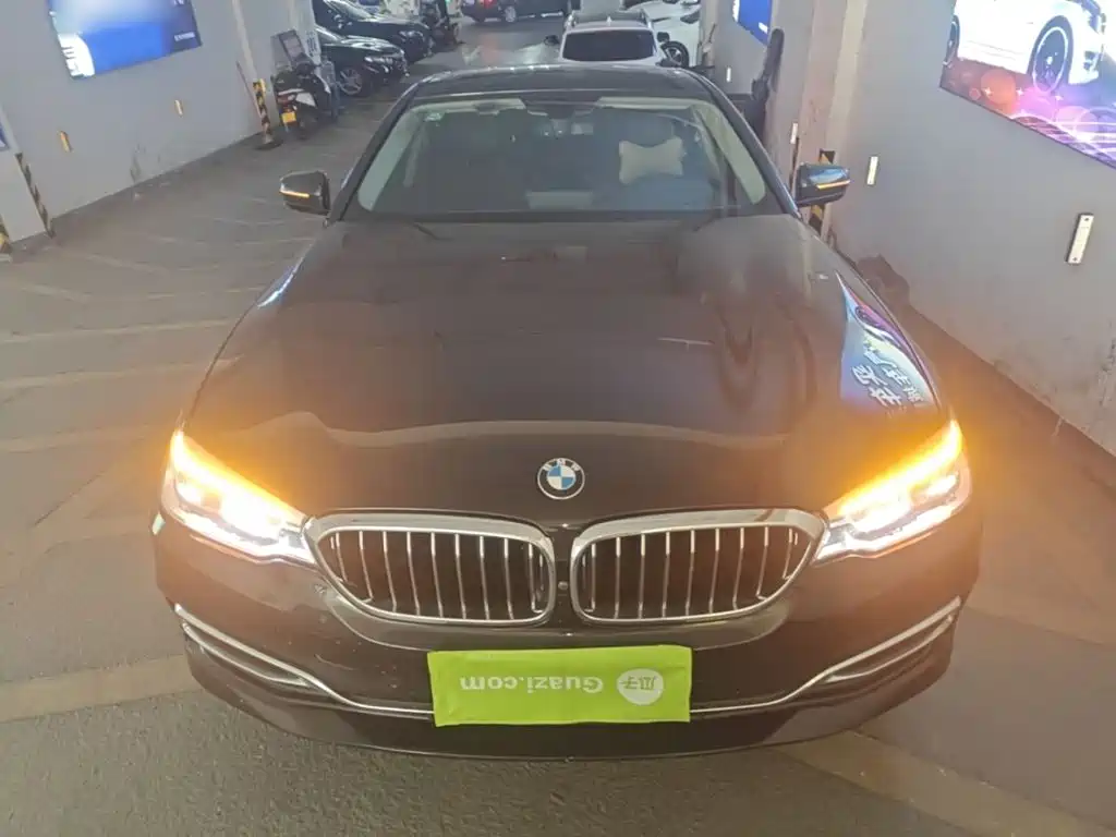 BMW 5 Series 2019