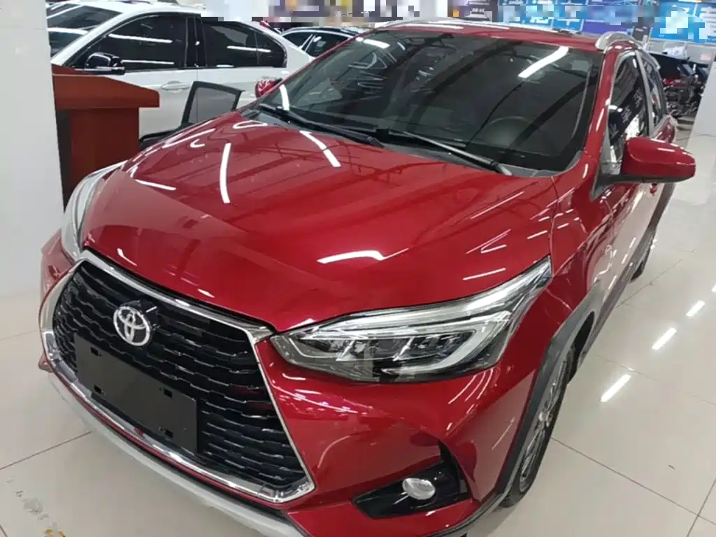 Toyota Yaris L 2021