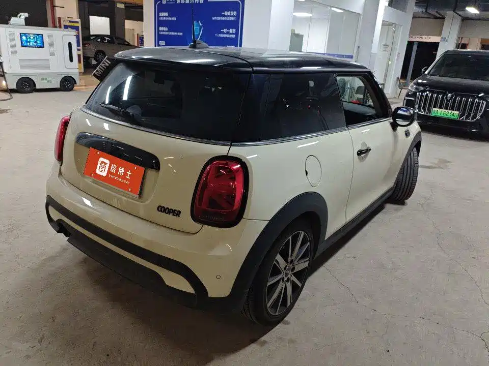 MINI Mini 2022