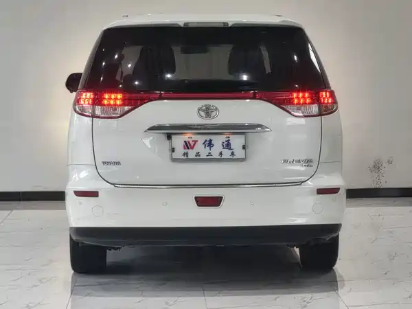 Toyota Previa 2012