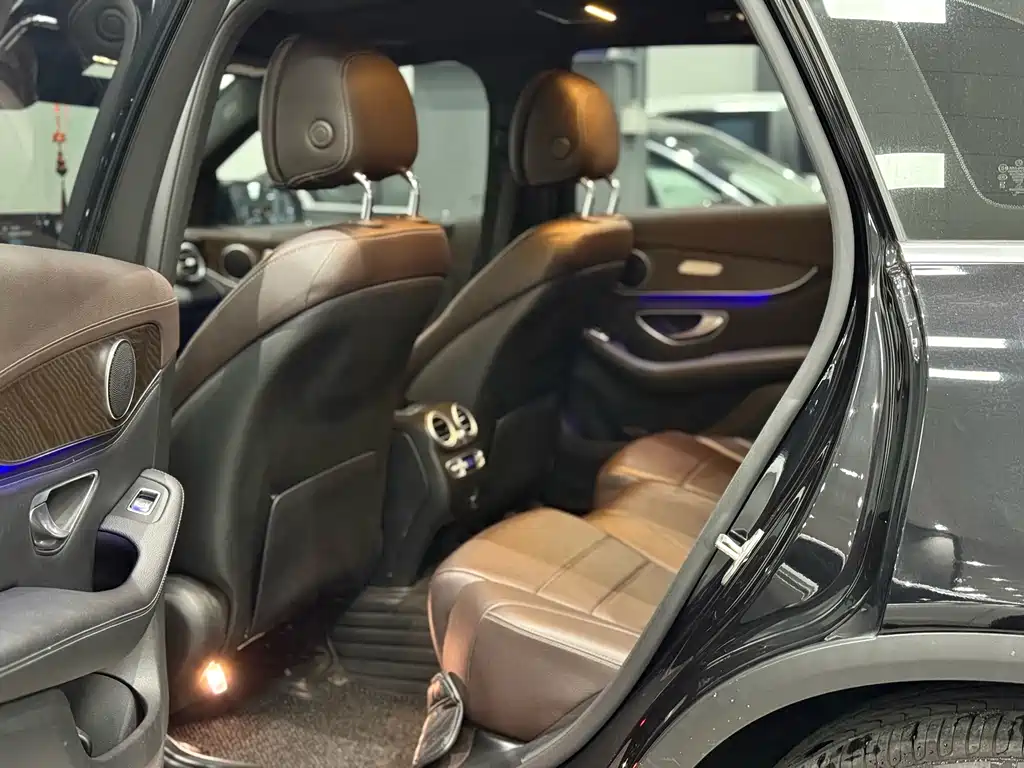 Mercedes-Benz GLC 2020