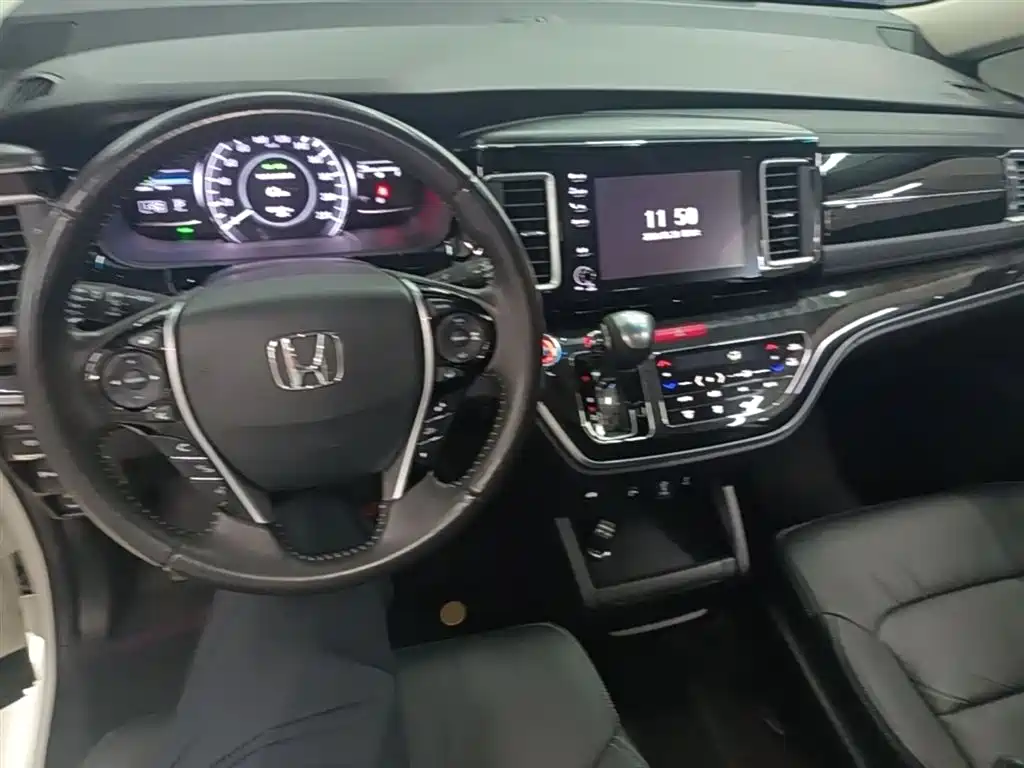 Honda Elysion 2021 — фото 10