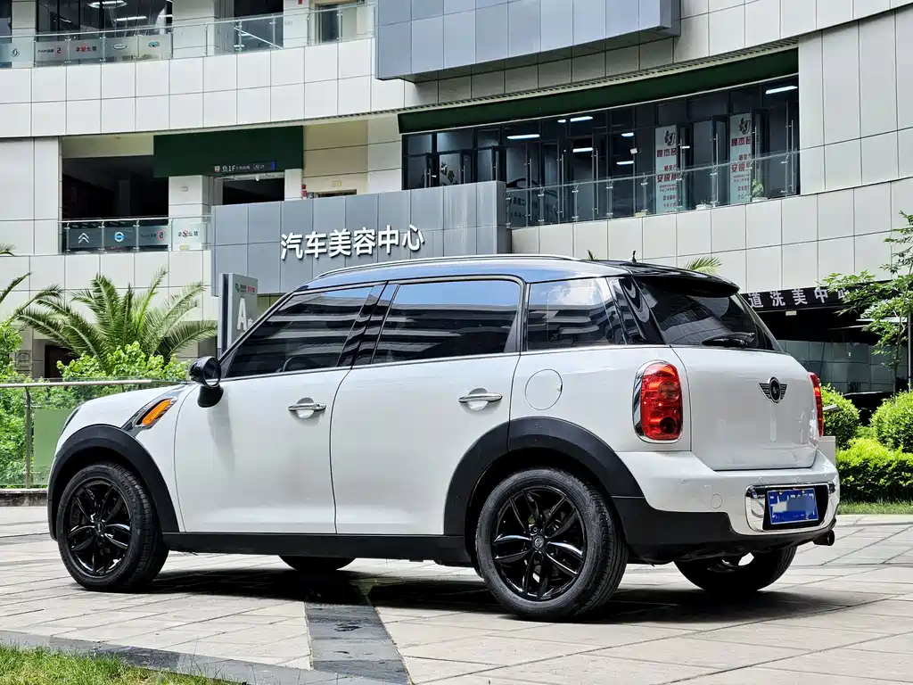 MINI Countryman 2013 — фото 12