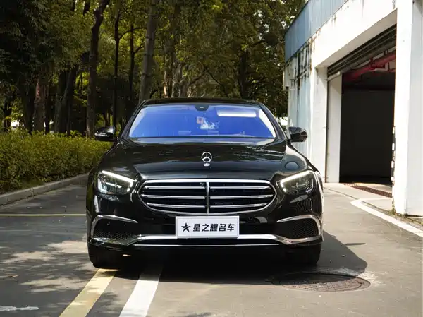 Mercedes-Benz E-Class 2021