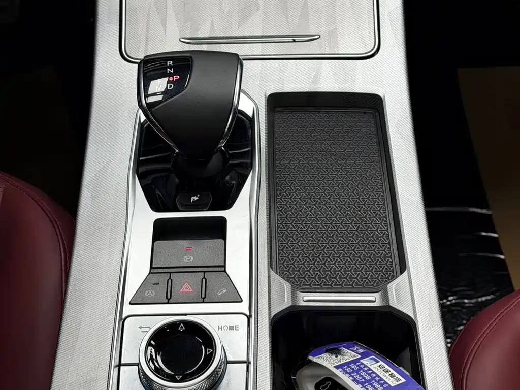 Jetour X70 PLUS 2023 — фото 22