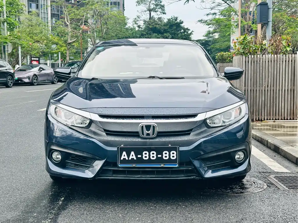 Honda Civic 2017 — фото 2