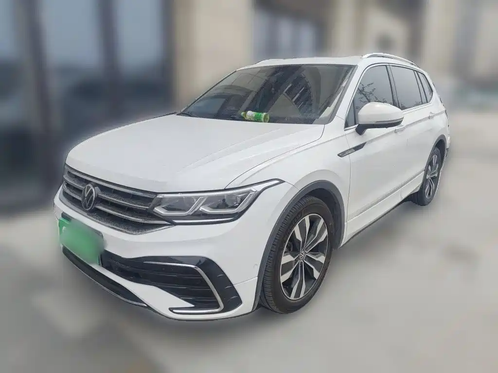 Volkswagen Tiguan L 2023