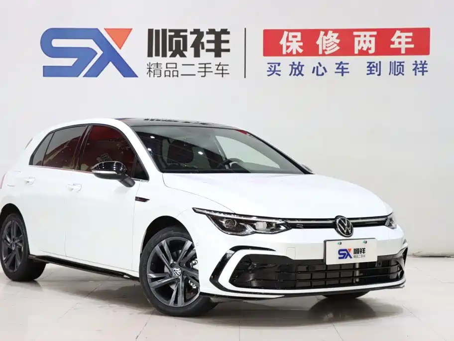 Volkswagen Golf 2024