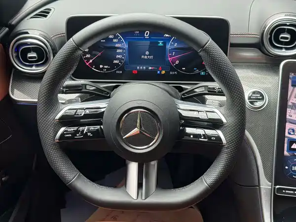 Mercedes-Benz C-Class 2025