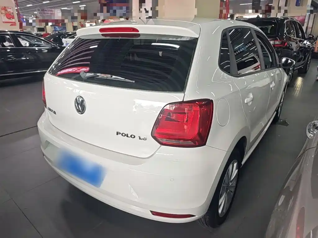 Volkswagen Polo 2015
