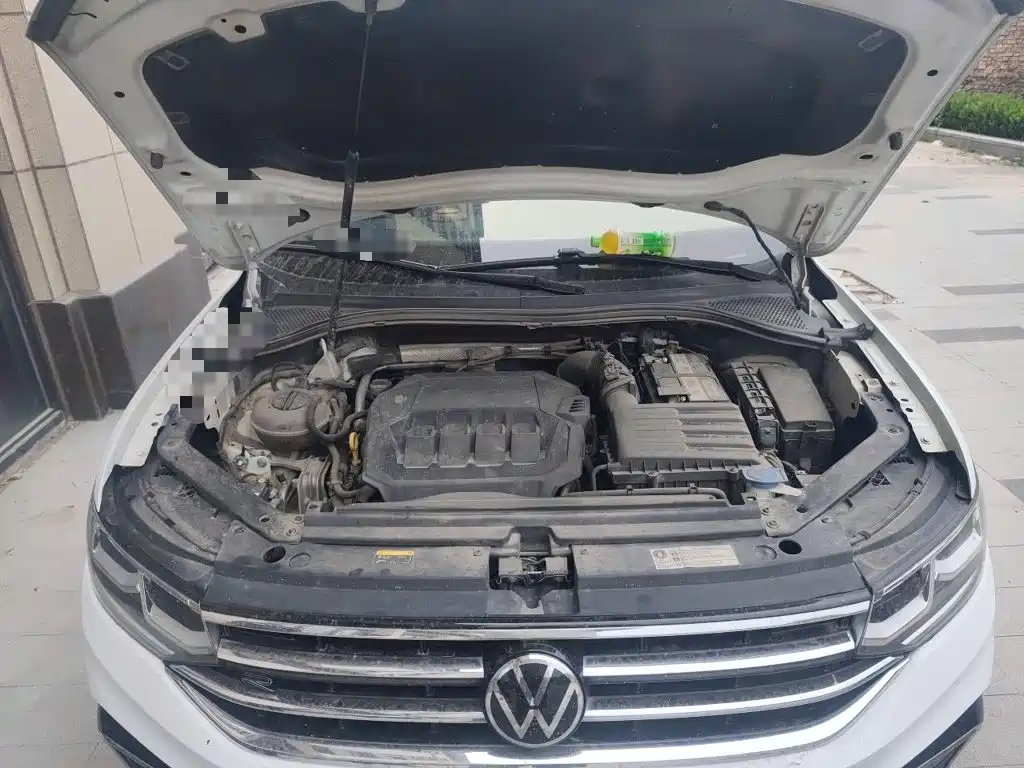 Volkswagen Tiguan L 2023 — фото 11