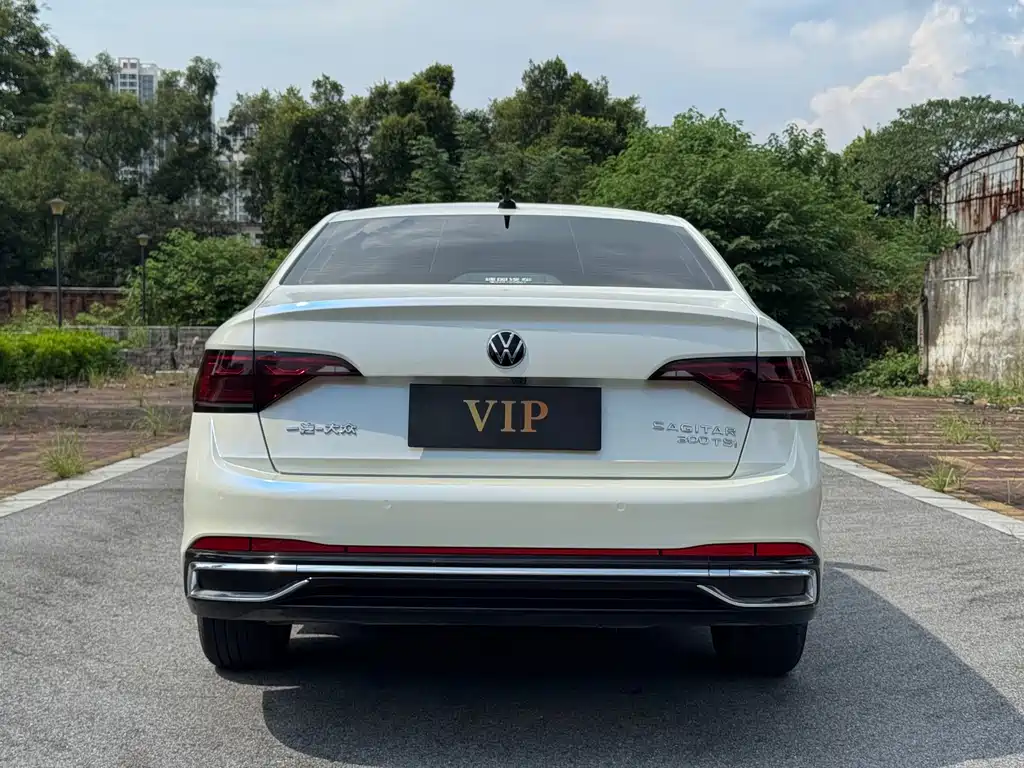 Volkswagen Sagitar 2024