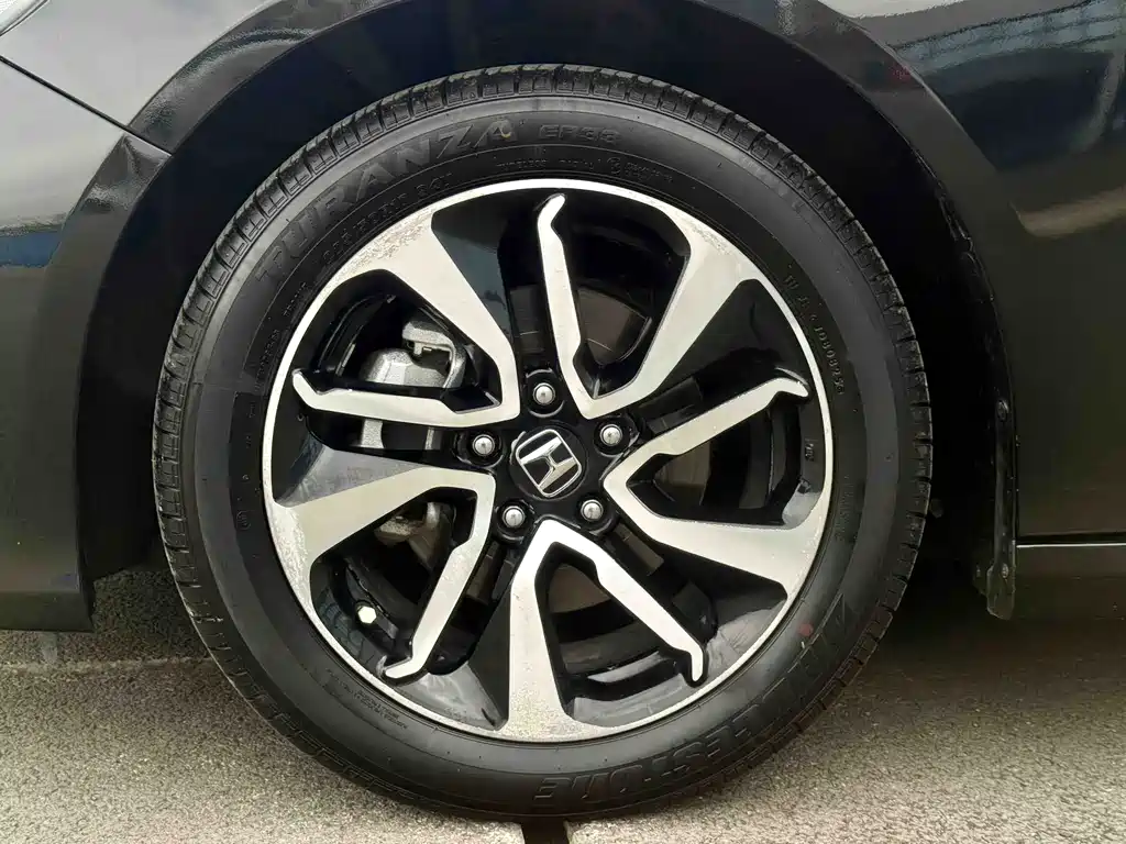 Honda Accord 2021 — фото 13