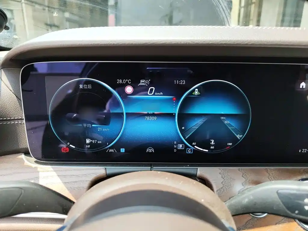 Mercedes-Benz E-Class 2022