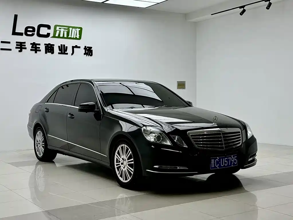 Mercedes-Benz E-Class 2013