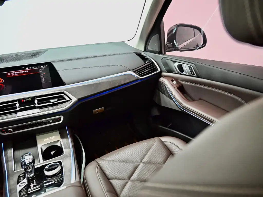 BMW X5 2022 — фото 11