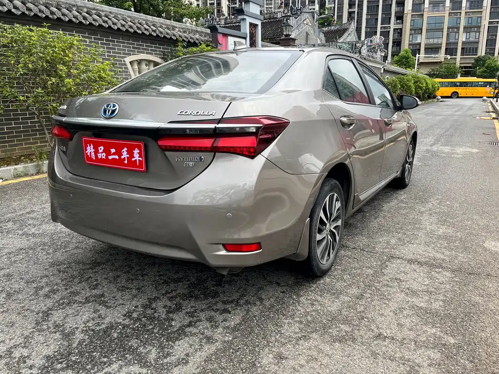 Toyota Corolla 2016 — фото 9