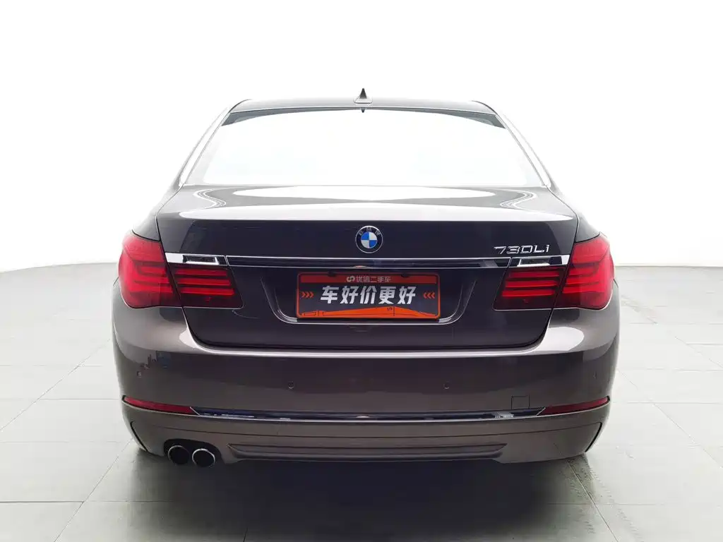 BMW 7 Series 2015 — фото 4